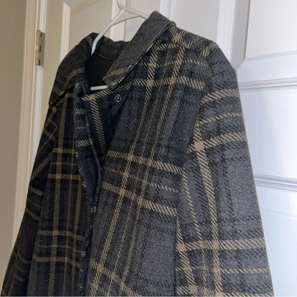 NWT BANANA REPUBLIC WOMEN’S SHORT PLAID JACKET |  Size X-Large |  $120 - Picture 4 of 8